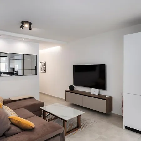 Modern 2Bd Apartment With Spacious Layout & 2 Balconies - San Gwann Exterior photo